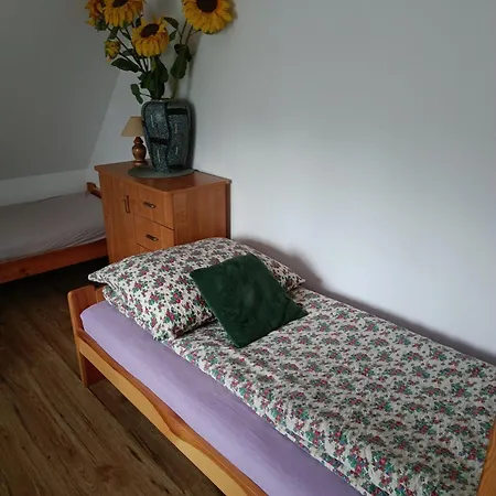 Farcik Pokoje Goscinne * Nowa Wies (Klodzko)